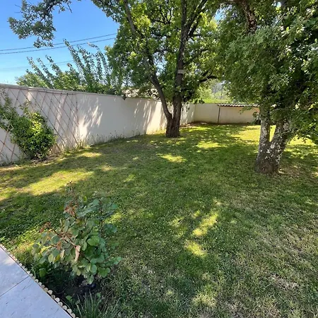 Les Chenes * Saint-Victor-la-Coste